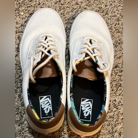 Designed Vans - Picture 3 of 3